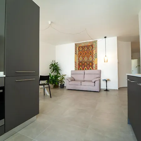 Blue Seaside דירה פולינאנו א מארה